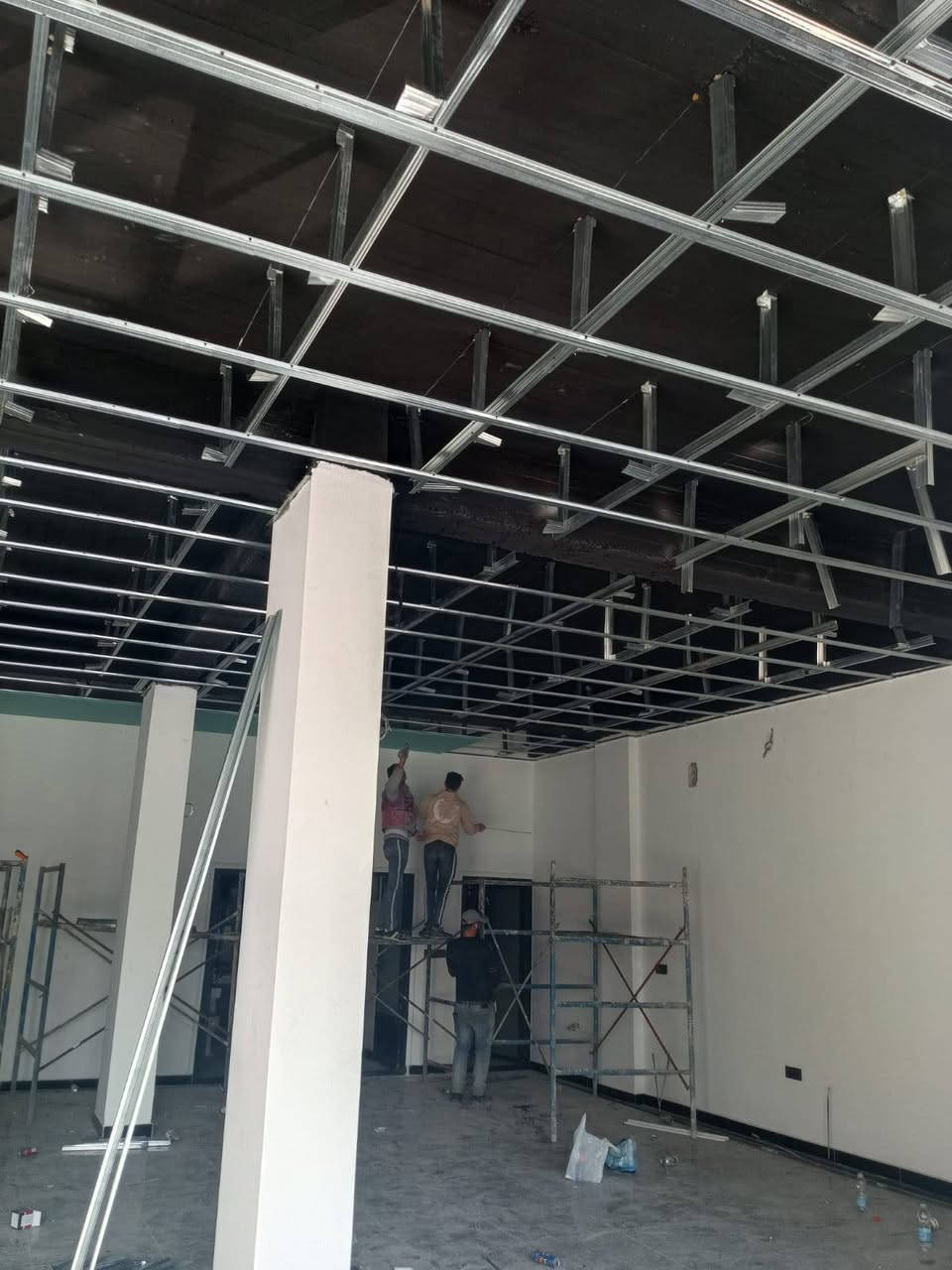 الفولت لاعمال الديكورات
✨ حوّل أحلامك إلى حقيقة مع لمسة من الإبداع! ✨  
    
  هل تحلم بمنزل عصري يجمع بين الأناقة والعملية؟ 🤩 نحن هنا لتحقيق ذلك!  
    
  نحن متخصصون في:  
        🏡 أعمال الديكورات الحديثة: من التصميم إلى التنفيذ، نضمن لك لمسة فنية فريدة تعكس ذوقك.  
     💡 الأعمال الكهربائية: تأسيسات، صيانة، وتمديدات آمنة وموثوقة.  
  اترك لنا مهمة تحويل مساحتك إلى تحفة فنية! 🎨  
      تواصل معنا الآن للحصول على استشارة مجانية! 📞  ***********
    
  #ديكور #تشطيبات #كهرباء #تصميم_داخلي #منزل_أحلام #إبداع #عصري #فن #خدمات_منزلية
