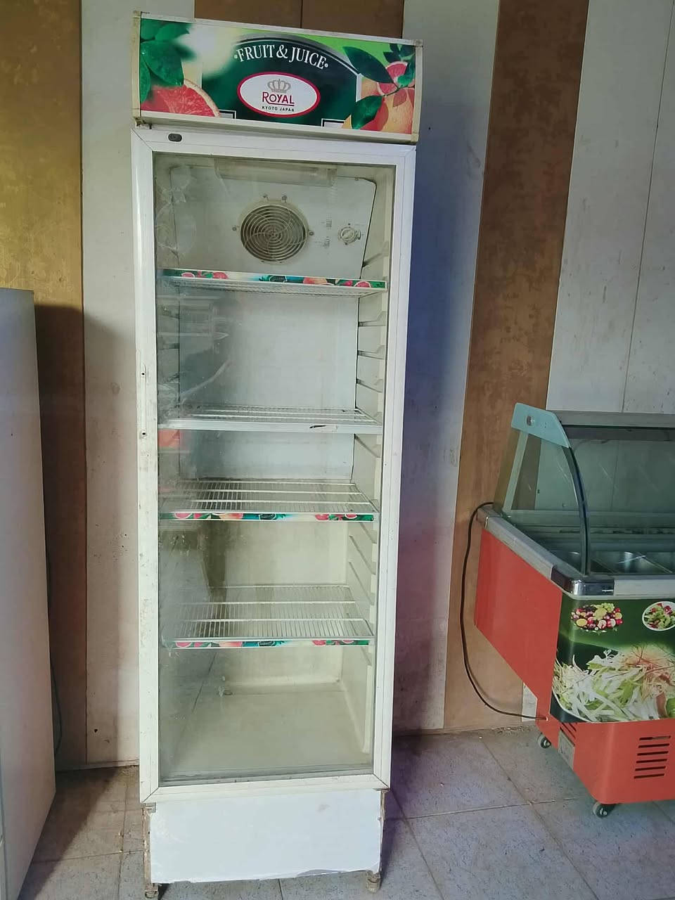 عارضات عامودي
مجمدة
برادات مقبلات وطرشي اجبان
برادات كيك ٢
بغداد ***********
