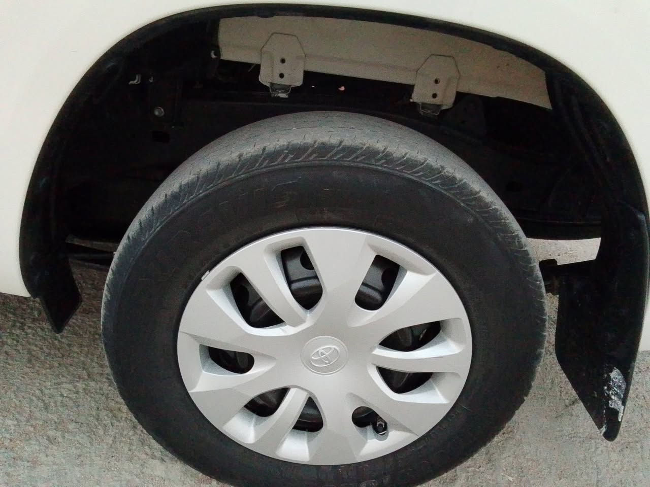 سلام عليكم هيلوكس اللبيع 22 كويتي ساير مذهب كيرعادي زيرو ماشيه 60 ألف سبير مانازلا  علاوضع شركه مكفوله كفاله عامه مكان بصرا زبير رقمها حله ***********
