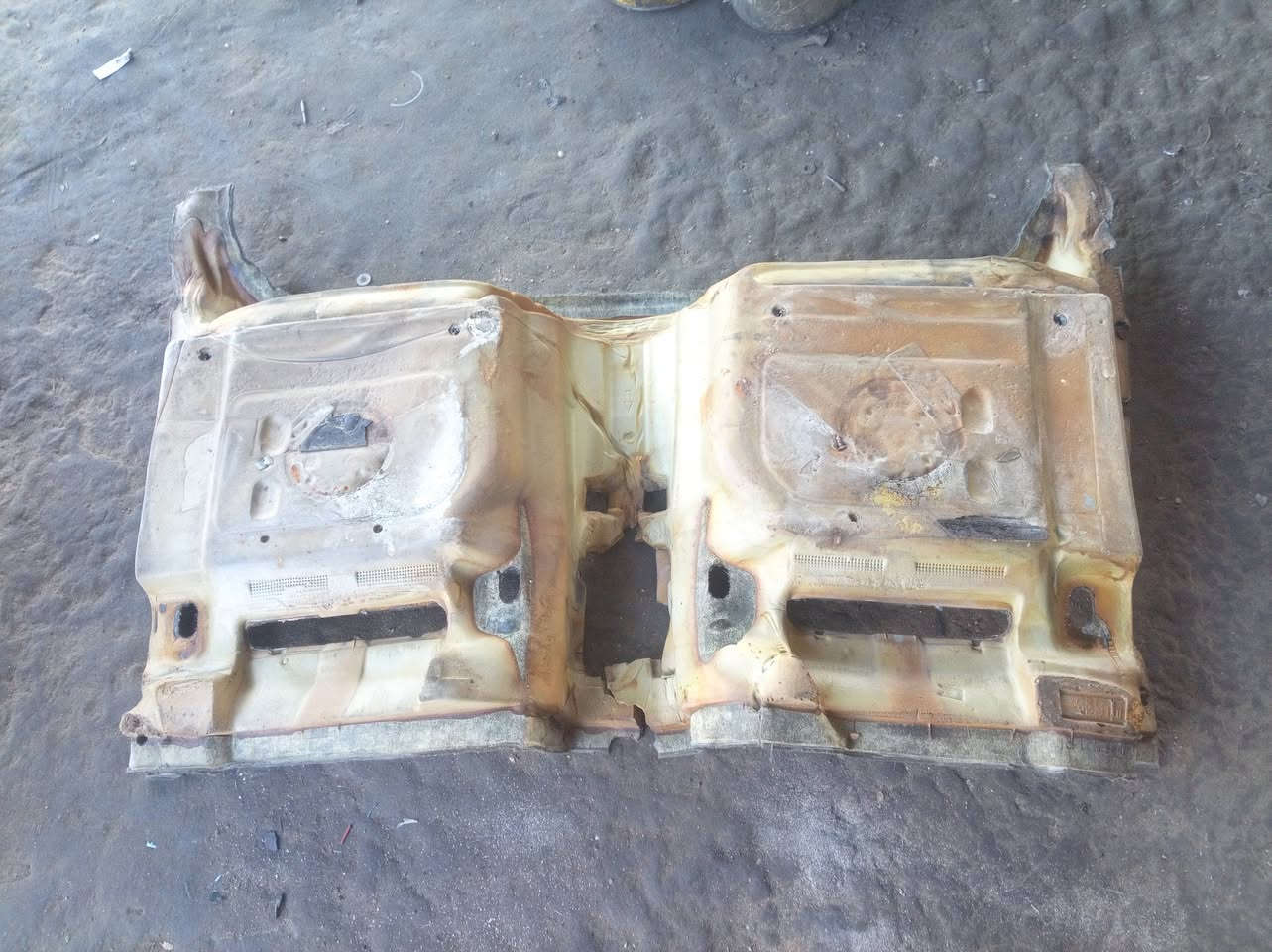 للبيع غراض 700كربلاء يوجد توصيل كافت المحافضات قطع زغار فقط ***********
