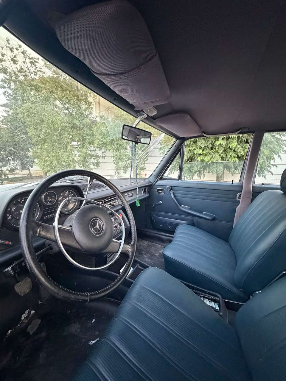 E230 موديل ١٩٦٩
كلاسيك كلش نضيف
گير محرك تبريد بشرط 
سعر ١١٠$ بي مجال 
*********** أربيل, العراق

