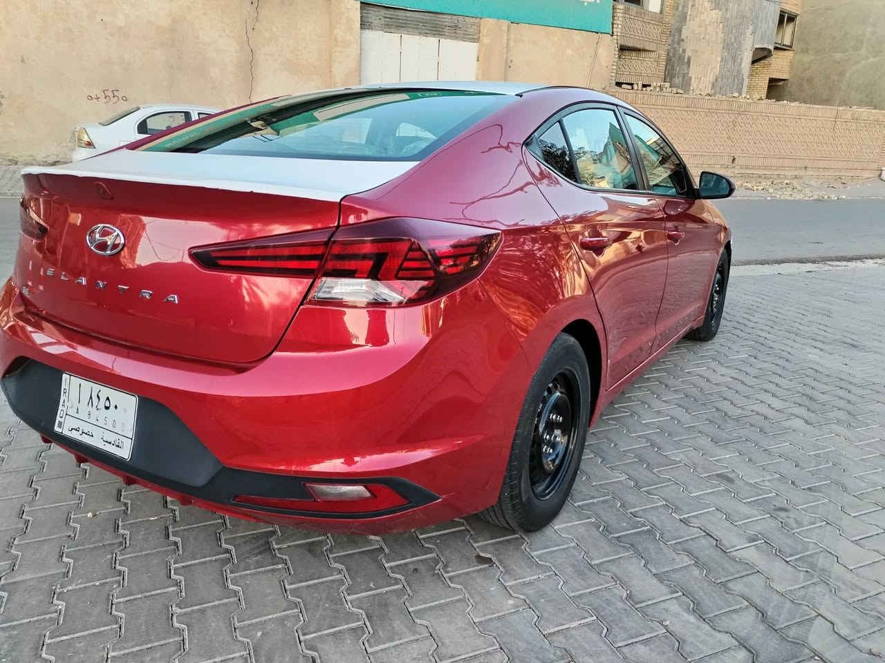 للبيع
النترا 2020 الجديد 
وارد امريكي
رقم قادسيه
معوقين
بعد 6اشهر وصير حره

مواصفات 

 شاشه جبيره 

ثلاثه انضمه قياده 

تحديد مسار 

رادار امامي 

شاشه اعطال 

مثبت سرعه

اي بي سي 

مانع انزلاق

كامره دوار

وبعد مواصفات معروفه 
 

محرك وكير شرط 

محرك 2000 دوش شركه 

كير اي تي At شركه 

سيارة جديده وجاهزه ماتصرف عليها دينار 

الضرر بنيد و جاملغ 

سيارة حلوة واحلى من الصور   مابيهاااا ملاحضاااات
النجف حي الفرات
السعر 110

للاستفسار 
***********
