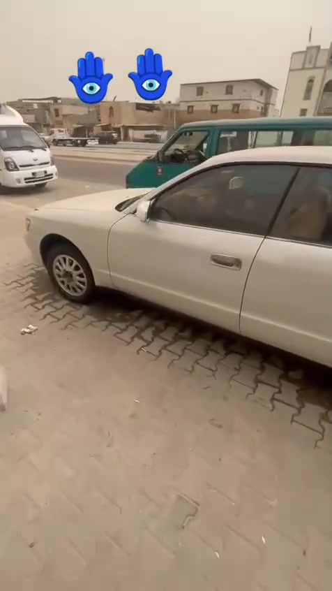السلام عليكم
شيزر البيع 
مكينه كير توه شادهن بل كارتون 
حداده حلوه 
مشبوغة صبغ حلو قمارتها تخبل 
لا كص لا نقل كفاله من كل شي 
تحويل ثاني يوم 
ضفيره من الطول الطول شغاله 
سنويه منتهيه رقم قادسيه م شروع وطني تحويل بل بصرة 
عليها غرامات ٣٠٠يطيحن من السعر 
٤٥
للاستفسار ***********
العنوان البصرة شط العرب الجزيره
