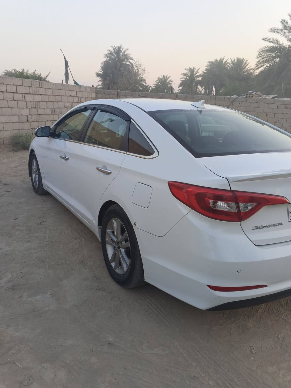 السلام عليكم 
للبيع اؤ مراوس سوناتا 17 كندي بيه بس لبنيد مصبوغ بدون تبديل بيه تكشير قليل ب لكصه فول مواصفات جاهزه من كلشي سعره 125 مكاني ديوانيه دغاره ***********
