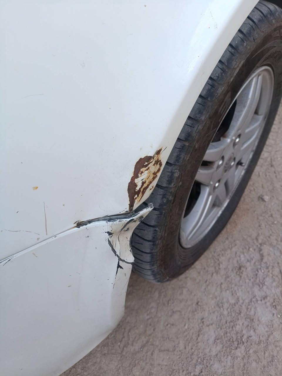 رقم كربلاء دولي بسمي سنويه وهزه جديده
كير  محرك مكفول 
تبريد تدفئه مكفوله تخم تاير جديد نضام abs حداديه جديده ويل كب بلادي شاشه حساسات تحكم مري كهربائيات كله عله وضع الشركه بلاديه بيهه طخه خفيفه كلش مامسويهه بالجاملغ الخلفي جهه السايق شرط السونار ترايك وين متريد بيع او مراوس حسب القناعه السعر 70 مكاني كربلاء


**إذا كنت صاحب هذا الإعلان وتريد حذفه لأي سبب، رجاءا أرسل رسالة إلى الدعم الفني**