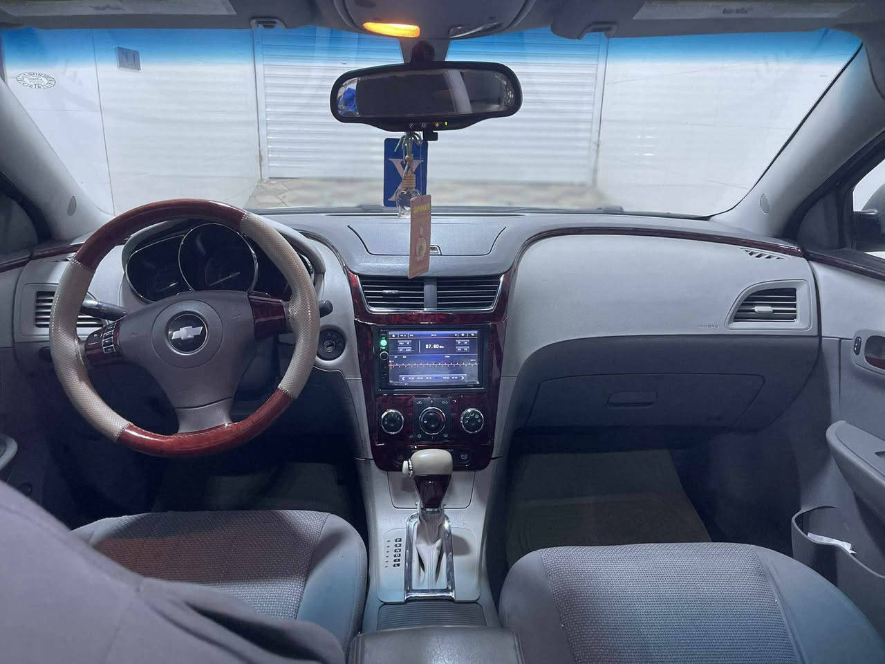 ماليبو للبيع 2010 سعره 75     او بيها مجال مكان سياره كركوك ***********
