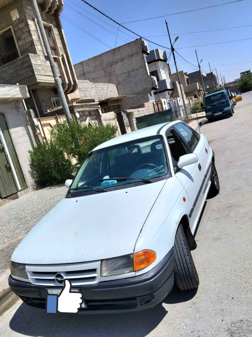 اوبل استرا موديل 93 السيارة بأسمي رقم نينوى گير ومحرك شرط السيارة بدون صبغ الجامات كهرب قفل مركزي السيارة تبريد فقط يعوزو غاز السعر 47 للاتصال ***********
