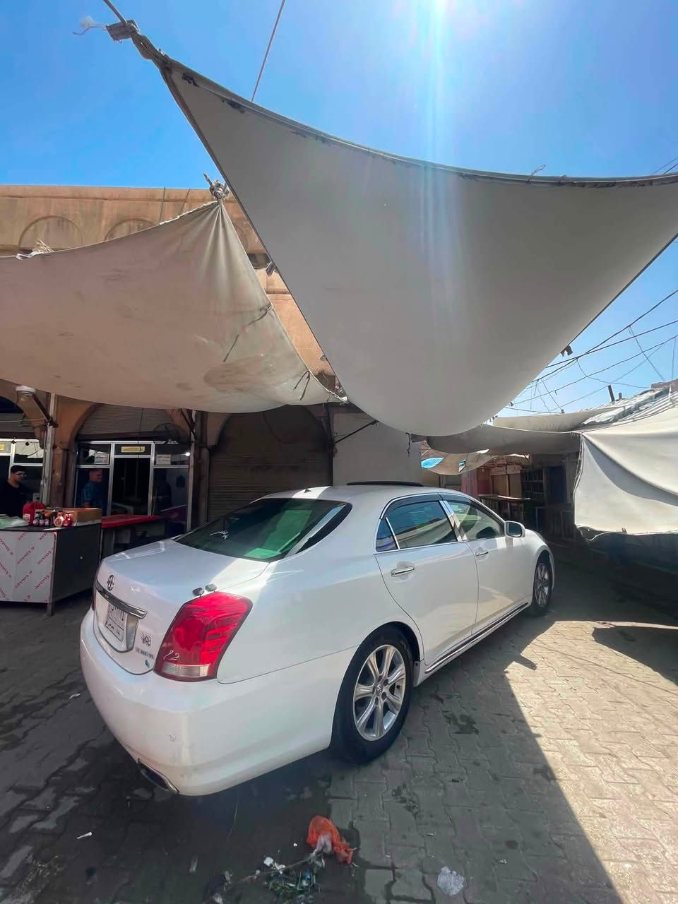 سلام عليكم للبيع او مراوس حسب القناعه 
لنوع ماجسته 
موصفات  كلهن بيه
لون ابيض صدفي
موديل 2011اصل 
رقم بغداد مبايعات وكاله فقط 
مكينه 8 سلندر 
كامره خلفيه دواره
نضام قياده سبورت 
لايت دوار لدات 
اشاير مري قلاب
خزن كشنات 
5 بصمات تشغيل + بيبان 

كشنات جلد 

8نمر كير 

خزن اقراص

كشنات كهربائيه 

غرفه ملكيه منفصل

شاشه + تحكمات 

جنجر + اواكس + بلوتوث

سياره كلش جديده وحلوه

حداده جديده

تخم تاير 

مشط لكزز ايسر بلاد 

(ضرر السياره كص قماره وصوب من لايت كص ول باقي كفاله)

مكان السياره النجف لاشرف

السعر اتصل وبلخدمه 

لاتصال
***********
