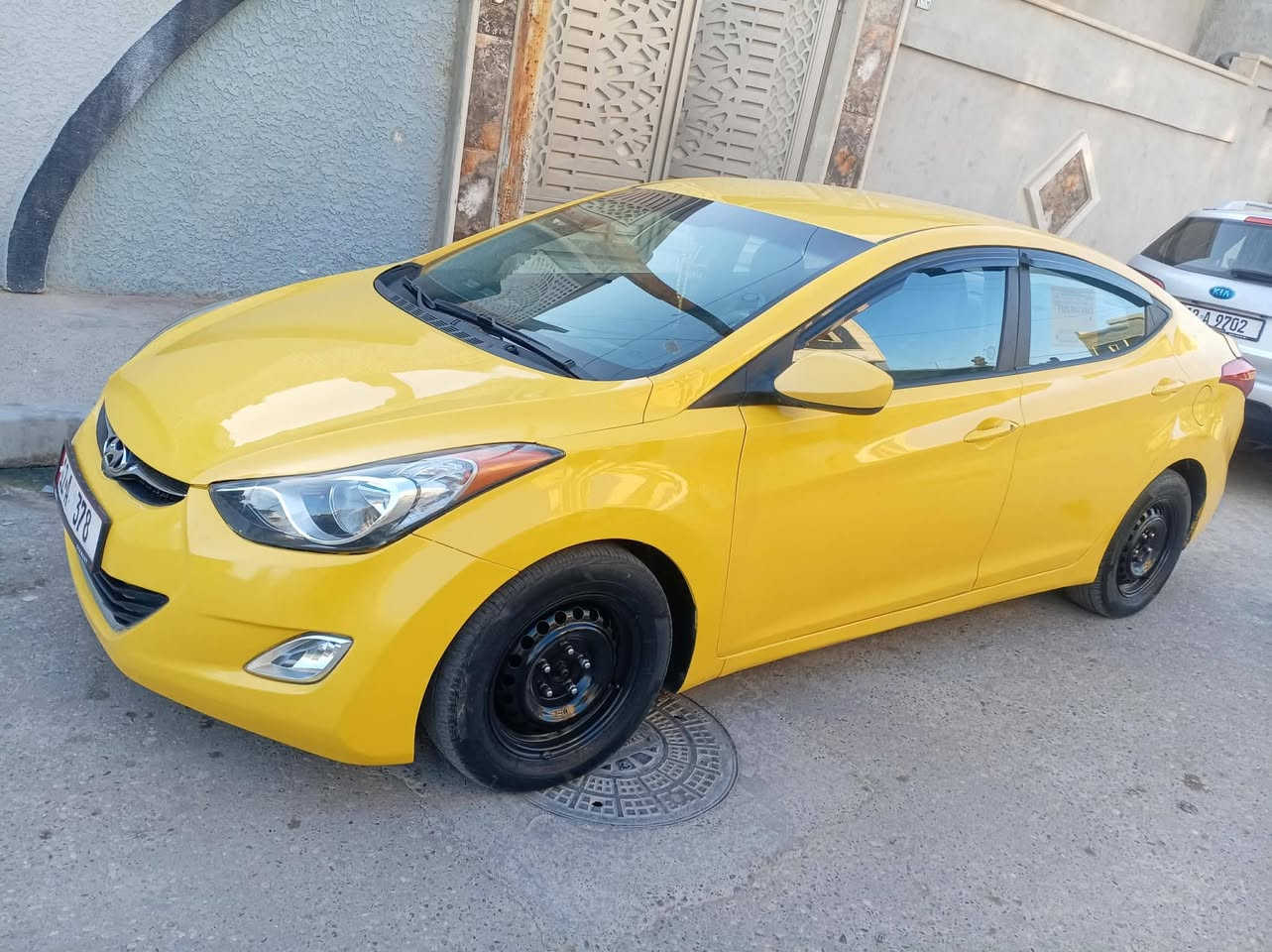 ألسلام عليكم
الانترا مديل 2012 مكينه 16 شرط المكينه
والكير شرط الوكاله والتحويل سياره مل رزق
ضررها داخل مشعول ومبدل بيها عقجين من البراجيم
شرط من البراجيم التكم نضاف راجاء اقره المنشور
وبعدين خبر السعر قفل قفل 80
***********.    ***********
