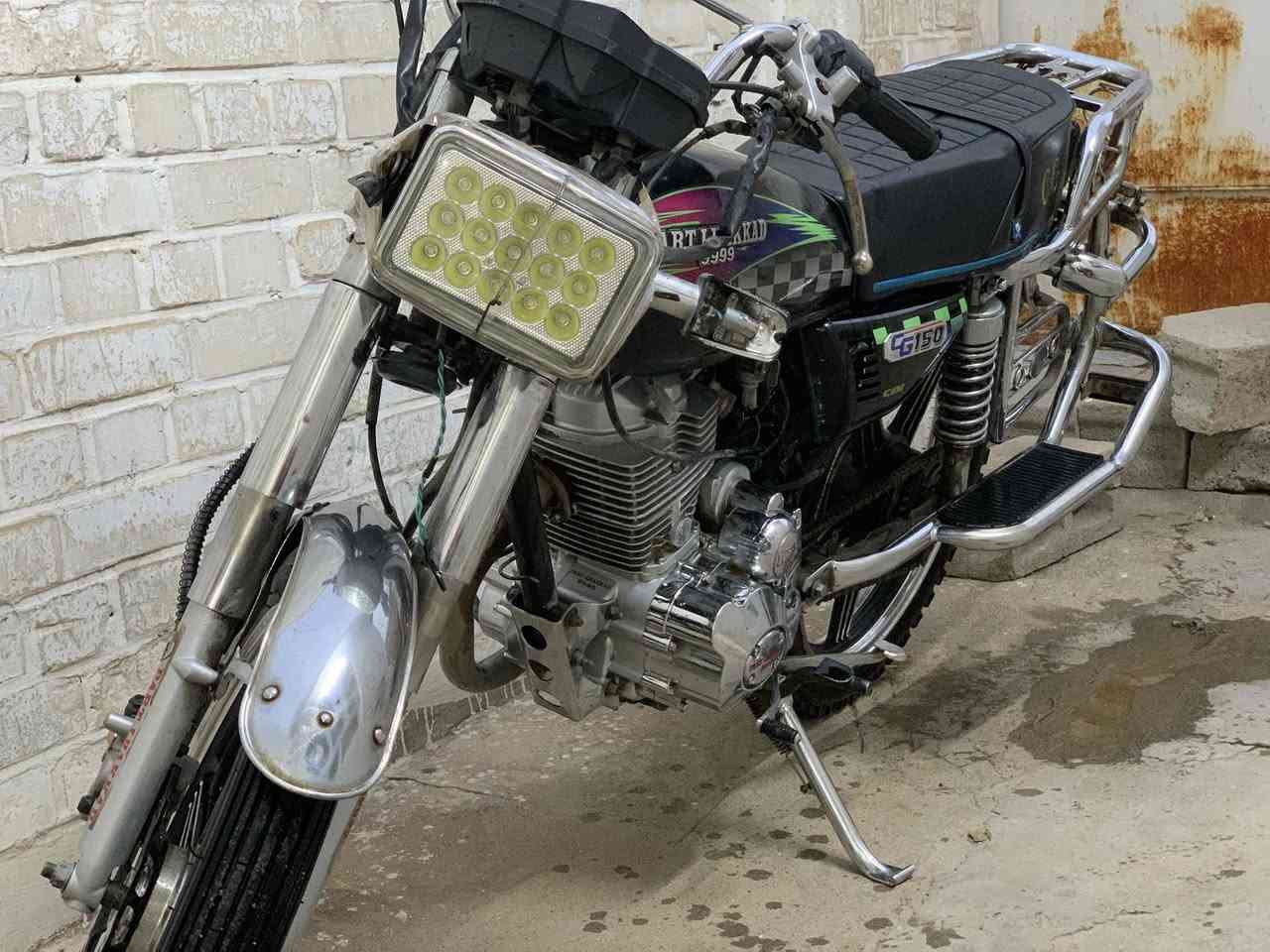 مأطور ايرني خمس كير نظيف للبيع موديل ٢٠١٩
السعر ٤٥٠


**إذا كنت صاحب هذا الإعلان وتريد حذفه لأي سبب، رجاءا أرسل رسالة إلى الدعم الفني**