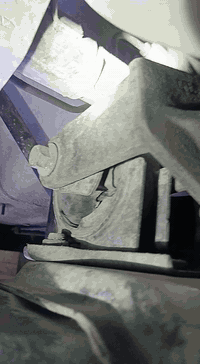 حداده صدر وضبط الميزانيه وجميع مواد الصدر متوفره لدينا البياع الحي صناعي شارع ثالث ميزانيه الشمال ***********
