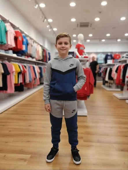 🚨 جملة فقط
تراك ولادي مبطن شتوي درجه اوله 
سعر الدرزن 54  الف  

  قياسات 4-12 سنه

الدرزن 12 تراك
يوجد  توصيل جميع المحافظات 
للتواصل واتساب  📞 ***********
تلغرام  https://t.me/mmjjaz
