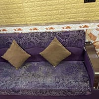 كنب • صالون • مفروشات