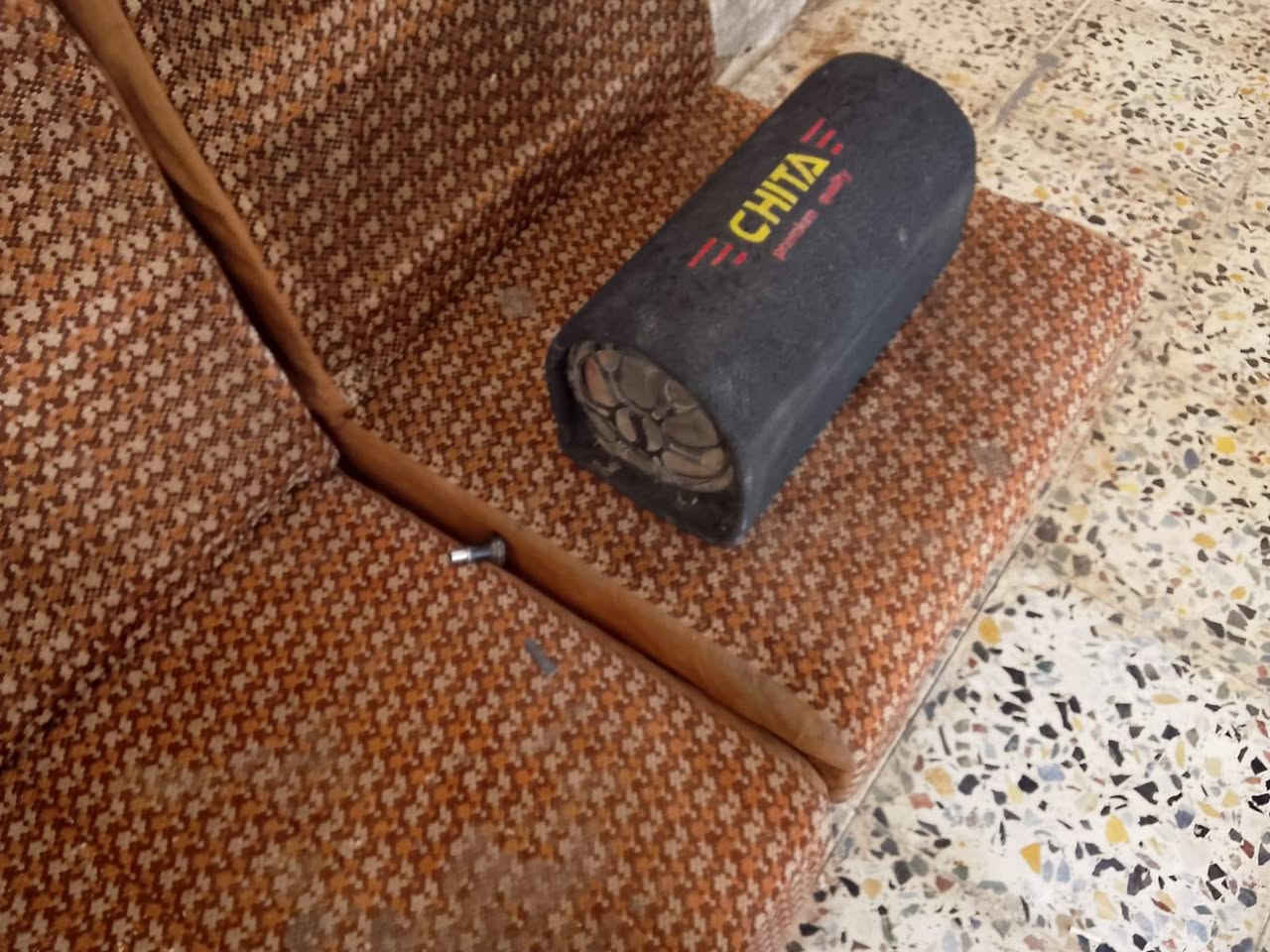 السلام عليكم غراض مال تكتك للبيع شرط الشغل مكاني سبع قصور ***********
