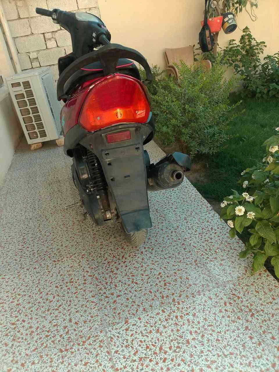السلام عليكم دراجه ماكس عدله دراجه نقص بس كهربائيات 
دراجه خير من الله من شلعه من مكينه السعر 300 قفل مكاني ديالى بعقوبه 
***********
