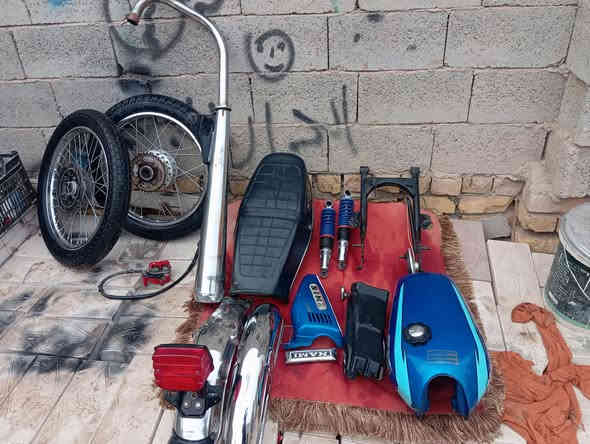 سلام عليكم
غراض دراجه كامله للبيع مفرد كلمن وسعره وذا كلهن نتراهم عل سعر مكاني قضاء النصر سعر خاص  رقمي***********
