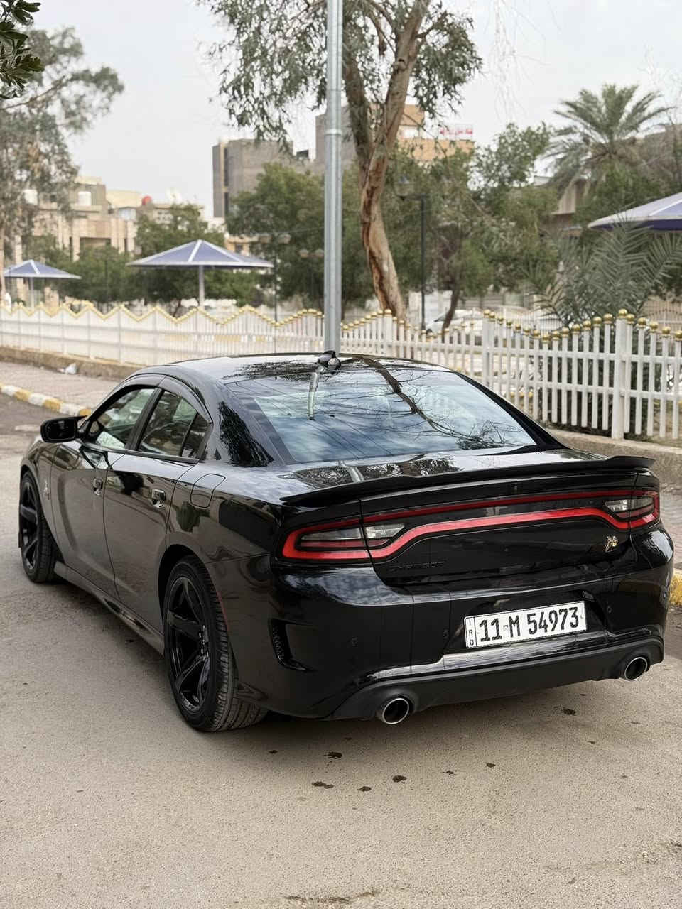 للبيع دوج جارجر سكات باك Scat Pack ✈️
المحرك 8 سلندر STR الموديل ( 2022 )
ماشية 25.000 مايل، بيها هواي موصفات 

الضرر فقط بنيد مبدل ومصبوغ

موصفات ال سكات باك معروفه
* لايت LED . 
* تشغيل عن بعد . 
فجوج بريك برنبو 6 بستم 
رادرات 
* شاشة كبيرة قياس 8.4 أنج اوپشنات SRT كاملة 
كشنات حضن +كنتاره
تدفئه تبريد كشنات 
كشنات كهرباء 
لون اسود ملكي
دشبول دبل خياط 
مكان سياره بغداد السعر 258 
***********
