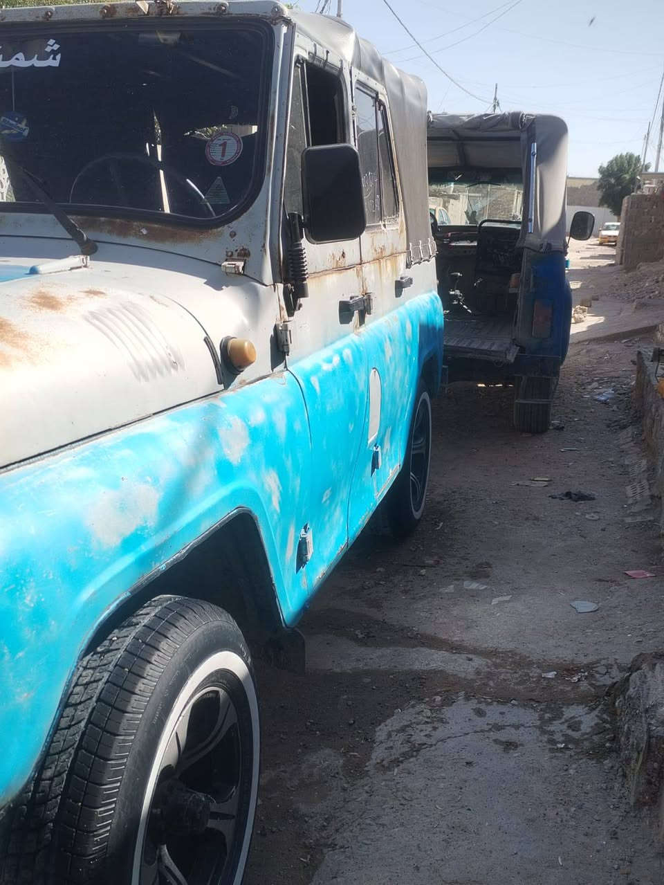 للبيع واز بدون 2000 ***********
