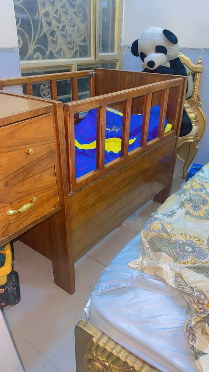 جربايه طفل صاج تخبل مجراتهاكبار سعره ٥٠ومبرده شغاله بس متروكه على وضعيتها تنباع ٧٥مكان بلديات يـہ استفسار عالرقم

‭***********‬
