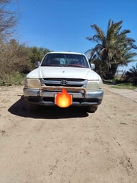 هايلوكس • ٢٠٠٣ • نظيفه