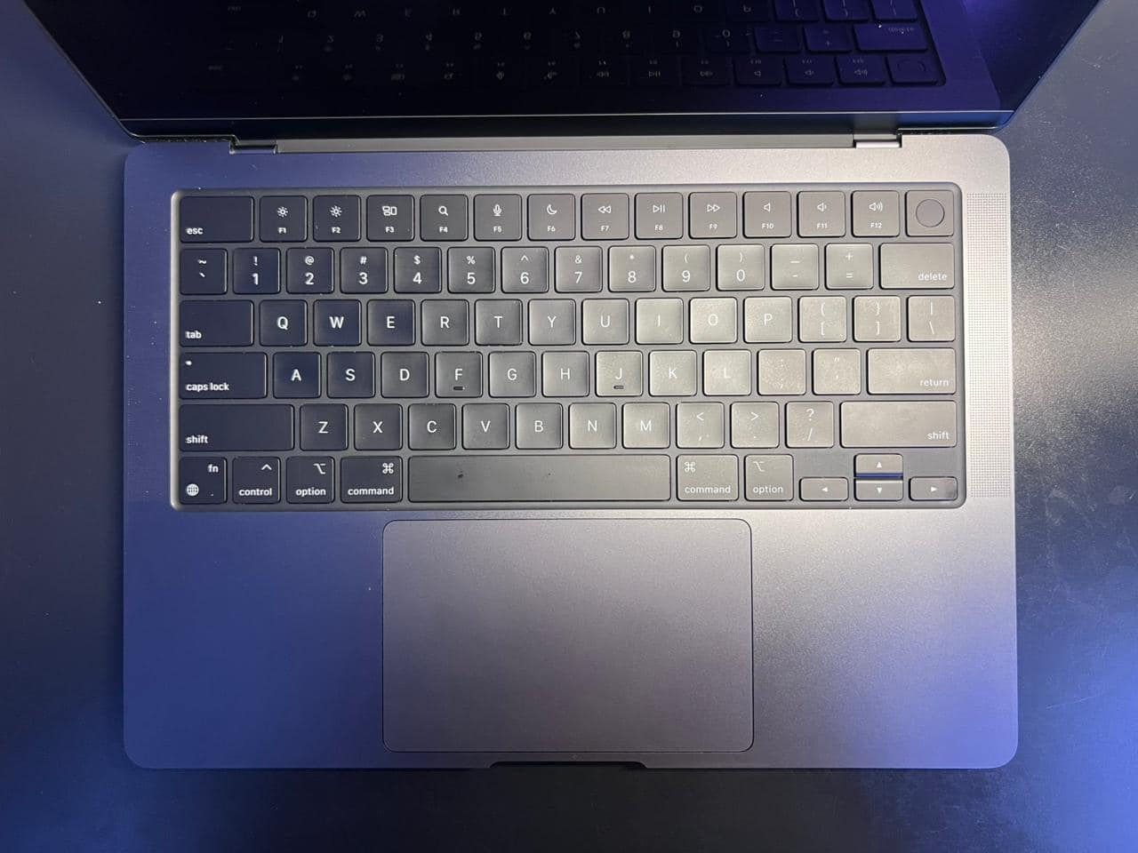 MacBook Pro M3 Pro 14”
Ram 18 | SSD 1TB 
Battery 100 - cycle 70 

Contact Whatsapp for price 
***********
