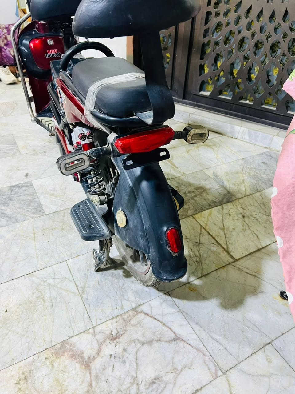 بايسكل شحن كله شغال 
البطاريات نص عمر 
سعره 150 الف


**إذا كنت صاحب هذا الإعلان وتريد حذفه لأي سبب، رجاءا أرسل رسالة إلى الدعم الفني**