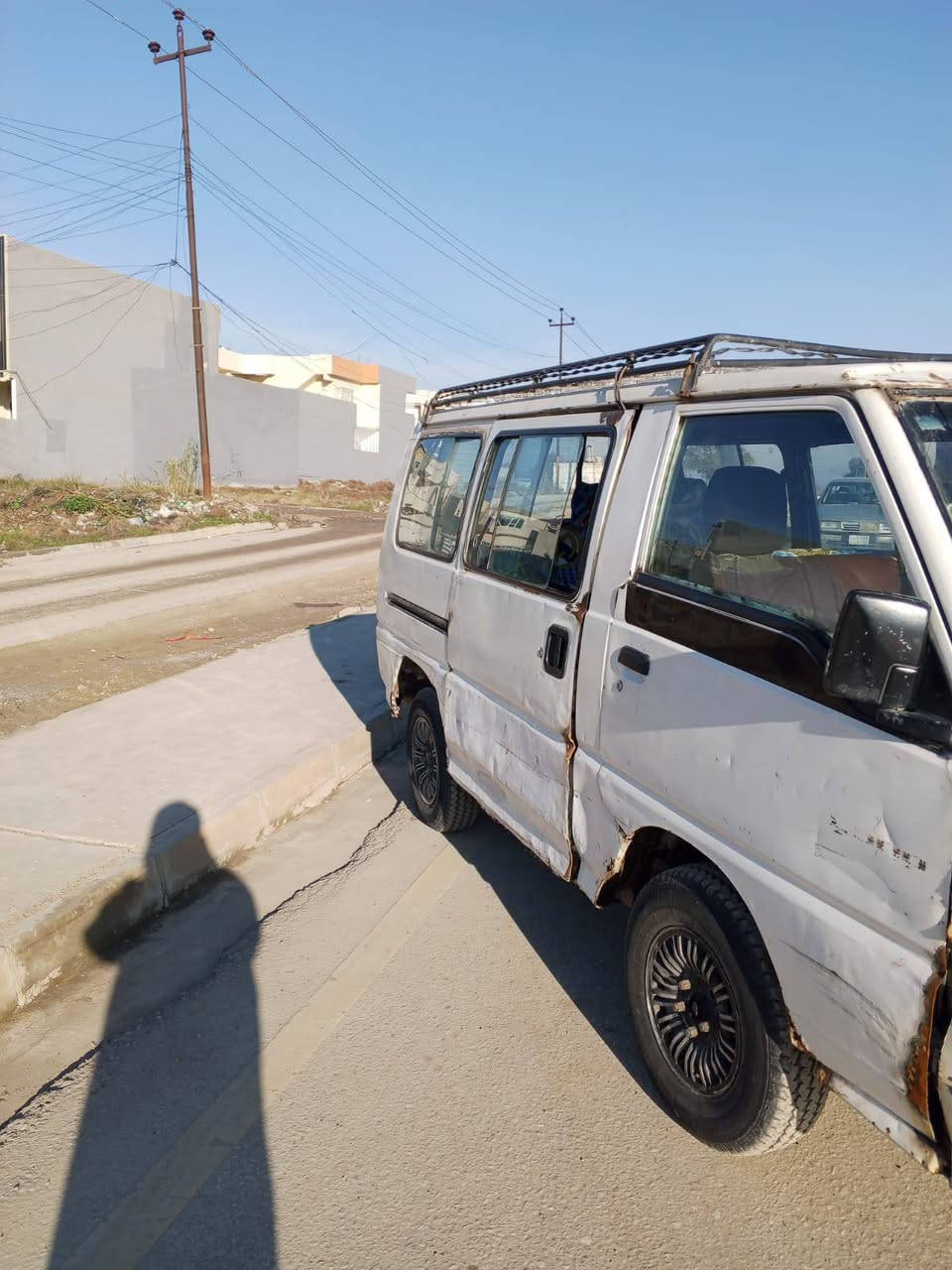 سلام عليكم كيا نفرات مستبوشي محرك هونده شرط لا صرف ول نفخ كير هم شرط طخم تواير جديد طخمه هم جديد عليه غرامه 200 الف والسعر 22 وبيه مجال ‏‪***********‬‏//*********** الكورك بي وتساب
