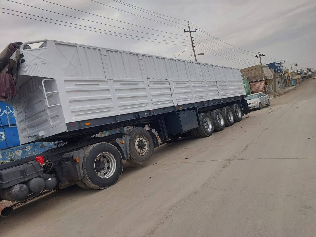 عربانه حداديه شاصي أماني دناكير ١٤ طول ١٢؛٦٠ ارتفاع جناب ١٨٥
تايرات نص عمر مكان الصويره السعر ٩٥ ورقه وبيه مجال
***********
***********
