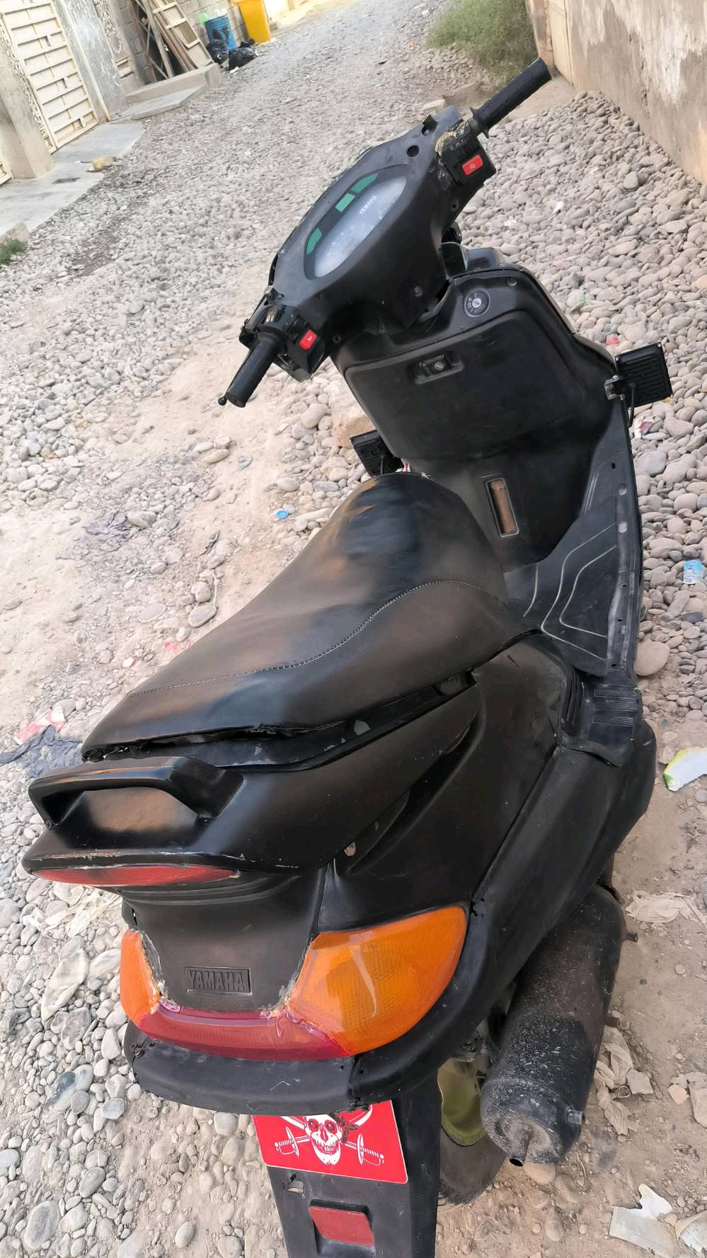 يوجد دراجه يباني نضيفه وشغاله هيه و الكهربائيات مالتها تايرات جديد مابيها اي  عطل و سفل شغال دفره شغاله  السعر 220الف وبيها مجال  عبر وتساب ***********  مكاني سامراء