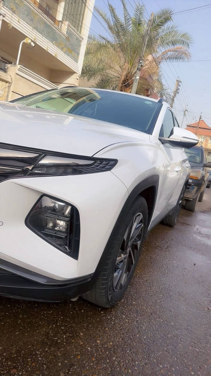 توكسان موديل 2020 خليجيه
مكفوله من الصبغ والتبديل ماشيه 60
بأسم شركه تحويل او وكاله جاهزه من جميع النواحي بدون نقص
حساسات امامي خلفي
مري شفط
هندبريك بصمه
بردات خلفيه 
نزول منحدرات
اوتو هولد
شاحن وايرليس
السعر 198 مكاني بغداد
***********
