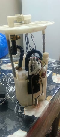 للبيع قاعدة فيتبم نيسان انفنتي وارد ياباني السعر ١٠٠ وبيه مجال للاتصال...