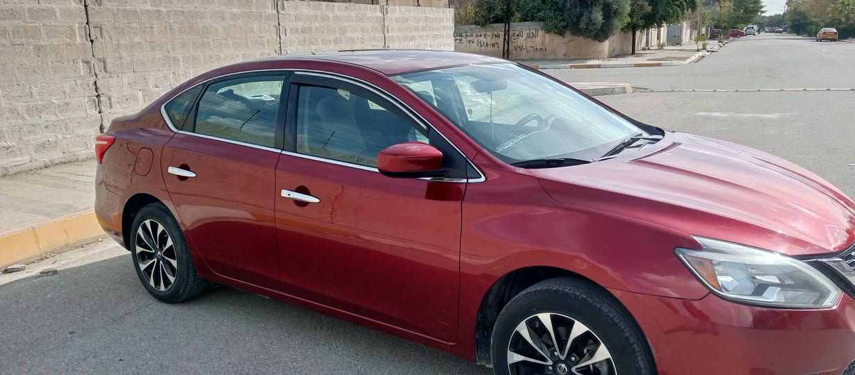 نيسان سنترا موديل 2018 كلين بدون اي ضرر فول مواصفات ماعدا سقف اسلايت كشن كهربائي مع هيتر مع رادار و بصمة تشغيل 
للاستفسار الاتصال على الرقم 
***********
