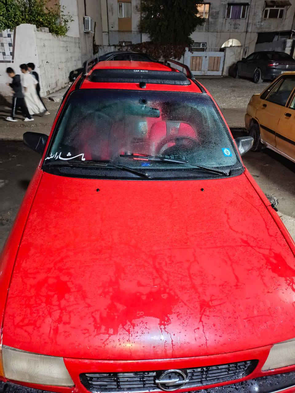 أوبل استرا موديل 1993،كير ومحرك شرط لا صرف ولا بخار،محرك حجم 16،بلادي وشرط،
دهن كير ومحرك جديد، 4تايرات جديد، بطاريه جديده، غرفه السياره ماشاءالله حيل نضيفه وحلوه، شاشه وكاميرا ، وسمعات كله شغاله، كشنات كلها دوشمه جديده وجلد ، سياره متعوب عليها مال بيت مابيها نقص ولا برغي  شرط الفحص والتحويل والغرامات، العنوان كركوك سعر 45 بيها للطيبين شراي اتصل ع رقم  او راسلني واتساب  *********** ابو سند كركوك, العراق
