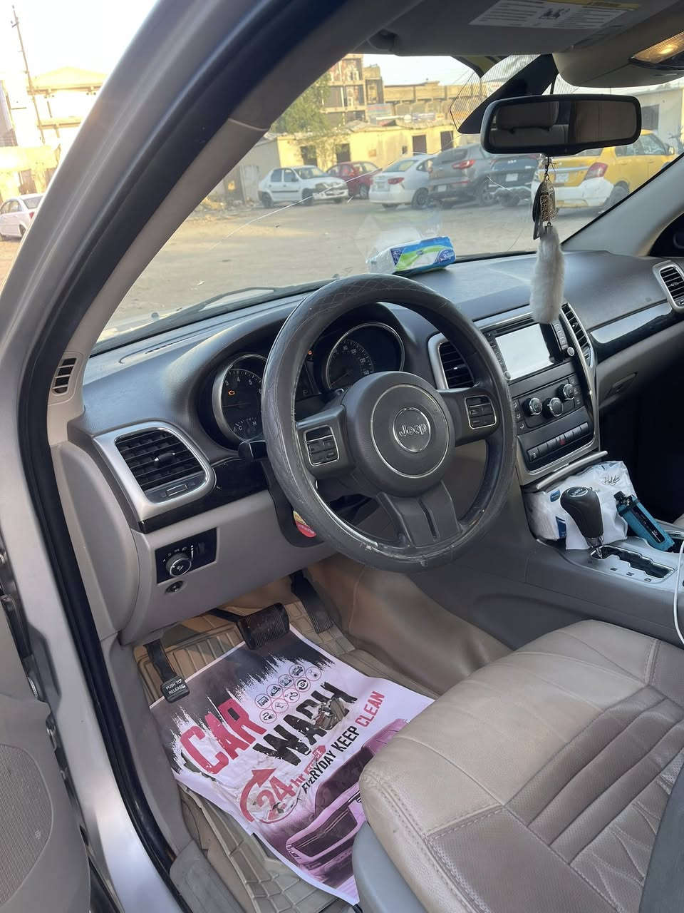 ‏سلام عليكم سيارة للبيع موديل 2012 بيع أم مراث تفاصيل السيارة مذكور مذكور بالسنة المعلومات سيارة موجودة بغداد مقاولين الحسينيةوال_ الراشدية تحويل ثانية يوم ديري راح أخلي رقمي واتصل عليه*********** سعر 140 ريال مجال
