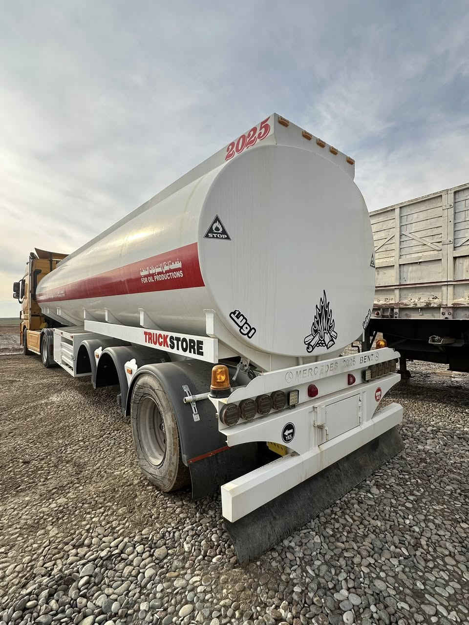 للبيع صهريج زيرو 
فصال شركة نشوان حداد 
كتاب ترقيم دهوك ، سليمانيه 
***********
***********
***********
***********
