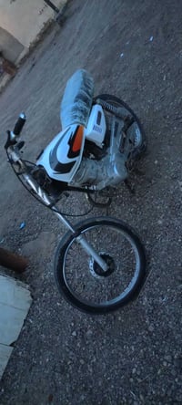 دراجة نارية • مكينه مبدلة • ناصرية الفهود