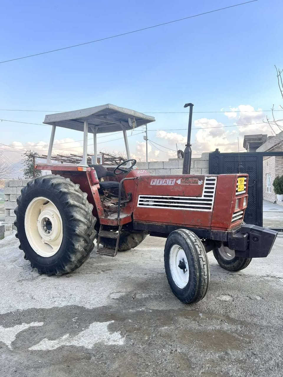 فیات البیع
مودیل 82
کتاب شریكەاصلی دیالی
محرك کیر اکسل کاردن کاروبا بشرط
مکان اربیل . سوران
***********
***********
