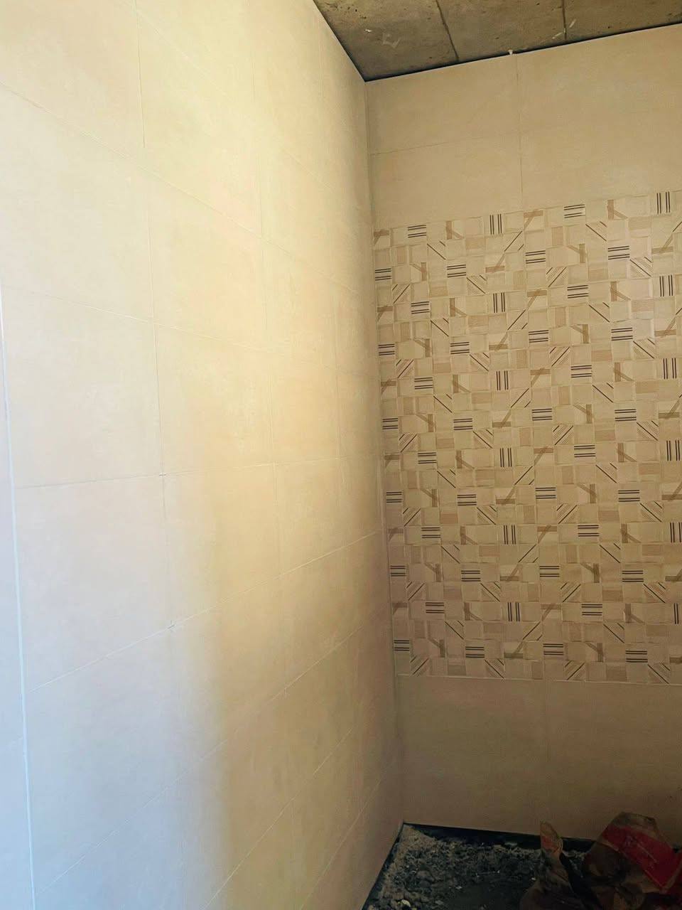 كادر خلفات للسيراميك جدار والارضيه متفرغ حاليا في الفلوجه ونواحيها شرط استلام مهندس للتواصل معنا 
***********
