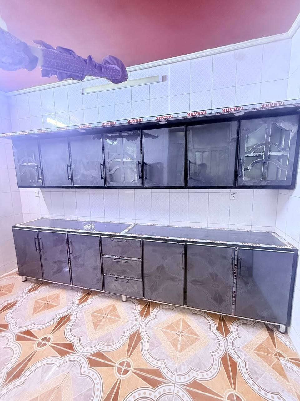 كاونتر 3 قطع 

القياس 3 متر ونص 
والسنك متر ونص مرمر 

السعر مليون و150 الف 

شامل الشد والنقل بغداد 
اطراف 15 الف


**إذا كنت صاحب هذا الإعلان وتريد حذفه لأي سبب، رجاءا أرسل رسالة إلى الدعم الفني**