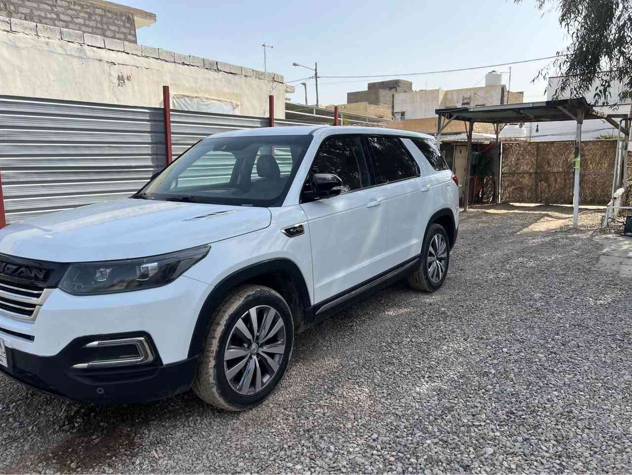 شانجان cs95 موديل 2019 رقم بغداد 
مواصفات معروفة ماشية 120 رقم بغداد بيهة صبغ بابين وجاملغ بدون ضربة اثر شخوط وموجودة صور قبل الصبغ السعر 130 مكاني بغداد 
رقمي *********** متواجد واتساب بغداد, العراق
