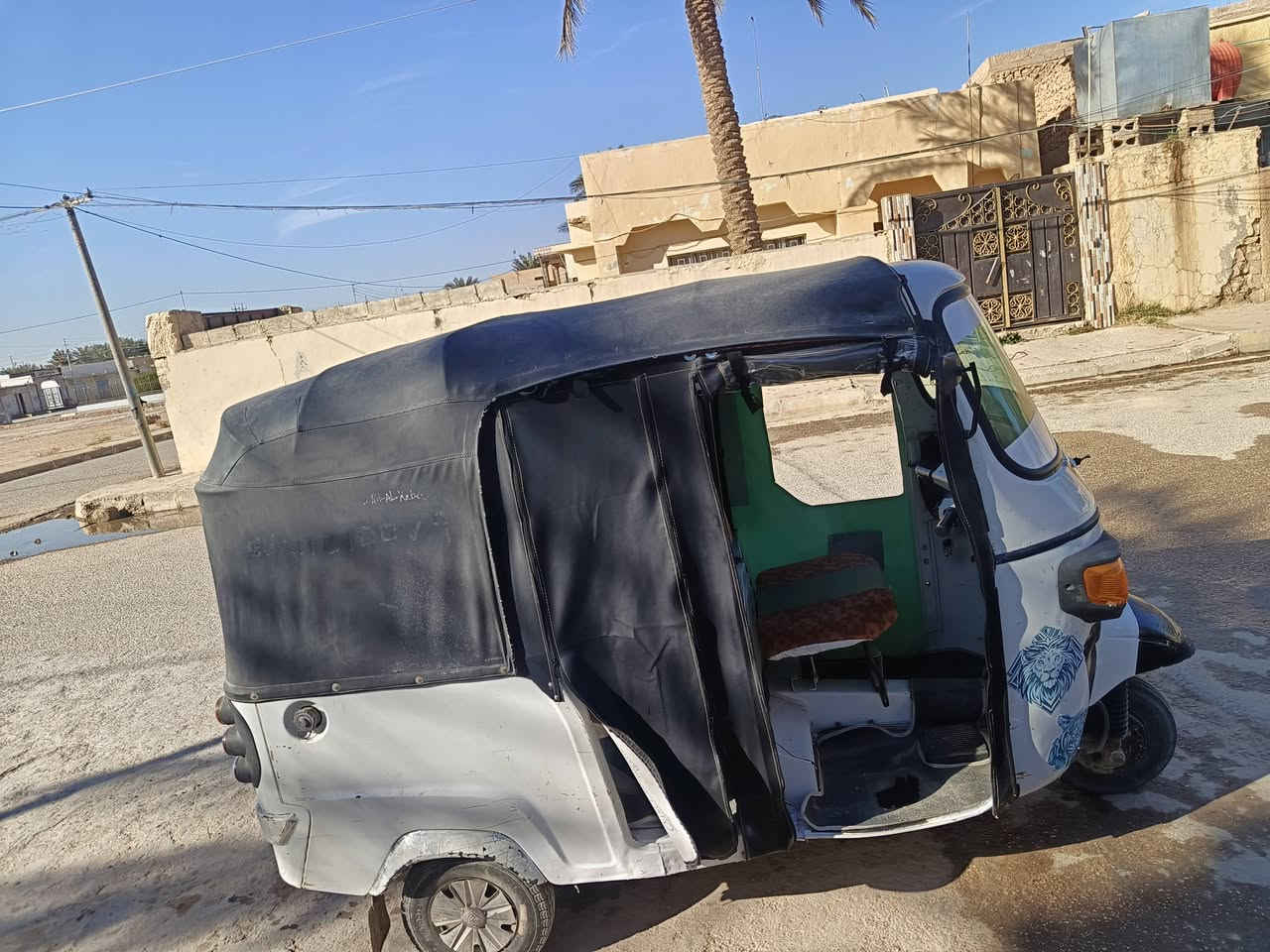 يا الله
السلام عليكم تكتك بياجو موديل 18 داخل بل19 أوراق أصليه كامله مكينه خير من الله كهربائيات كلها شغاله كبل للشارع سعرها مليون و500 وبيها مجال للشراي
***********
