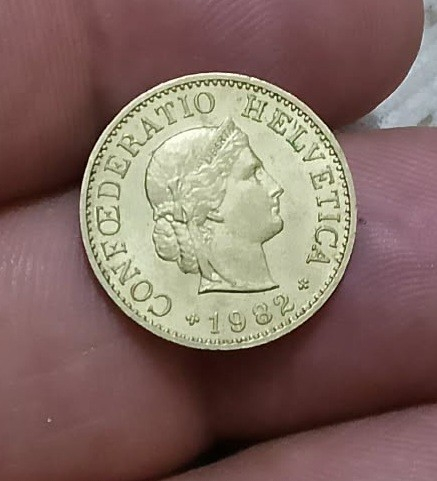 سويسرا  نحاس اصفر  ٢٠٠٠ دينار


**إذا كنت صاحب هذا الإعلان وتريد حذفه لأي سبب، رجاءا أرسل رسالة إلى الدعم الفني**