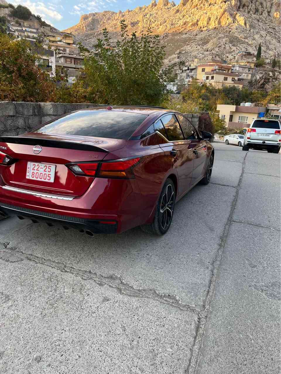 Nissan Altima 2023 Sr plus

سه ياره كه ٢ پارجه ي سبوغه خليجي بونيت و جملوغ
٤ بارجه شي امريكيه
ايرباكي سيسته مه
سه ياره كه تا بليي خاويني هيج كيشه ي نيه كاره بايي ته قه و ره قه هه موي به شه رت
رادار و به ردي گزوز به شه رت
سعري :-١٣٥ مجاليكي زور كه مي تيدا يه
رقم تلفون :- ***********
شوين ئاكري اكر, نينوى
