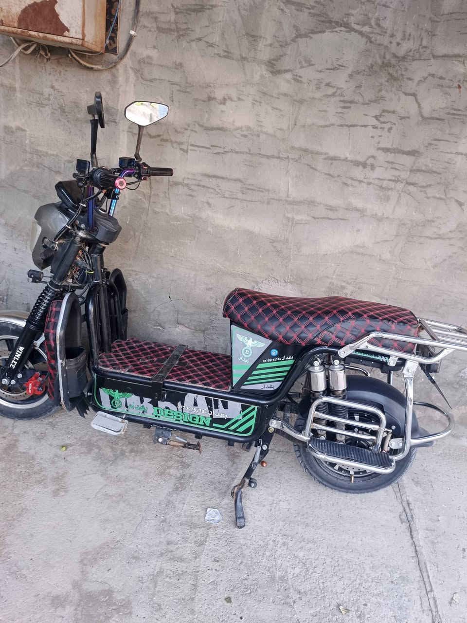 موتور للبيع بطاريات على الفحص ست بطاريات6 على 10 ***********
650
