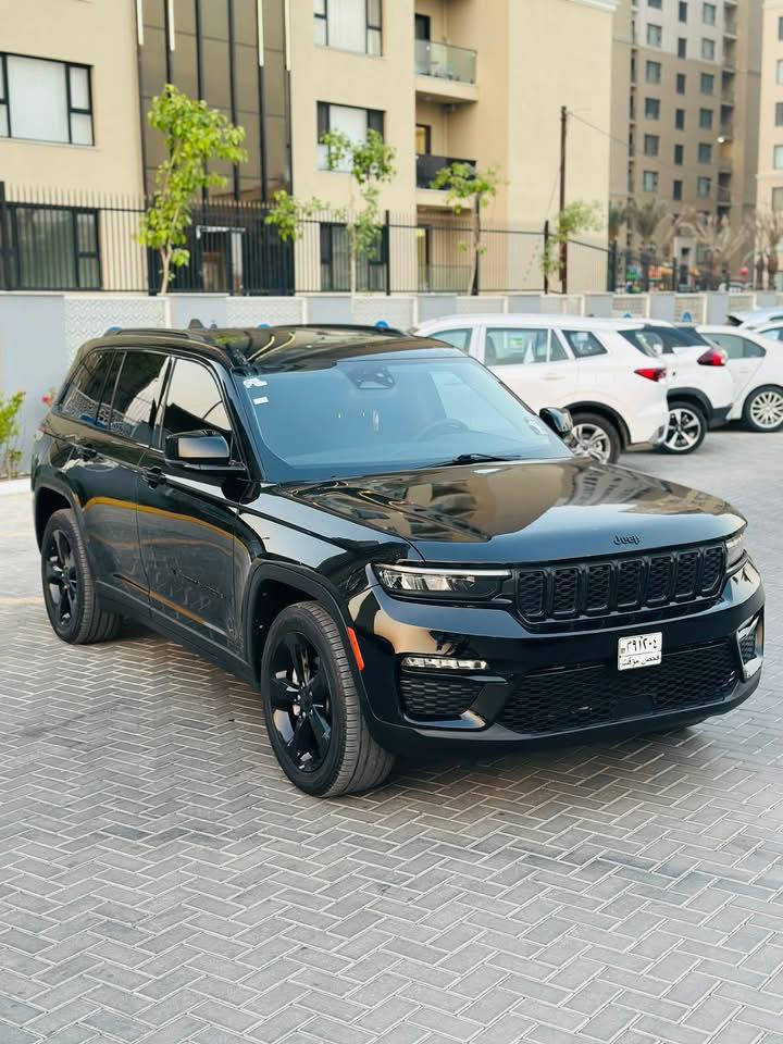 السلام عليكم

للبيع الموديل: 2023
ماشيةً٣٣ منفيس باسمي بدون رقم 

المحرك  6 سلندر 

      سيارة 5 مقاعد  

 السعر المطلوب259

صور الحادث بلمنشور

صبغ صفحة السايق 

📞 ‭0771 862 5437‬

علي

موصفات لمتد
