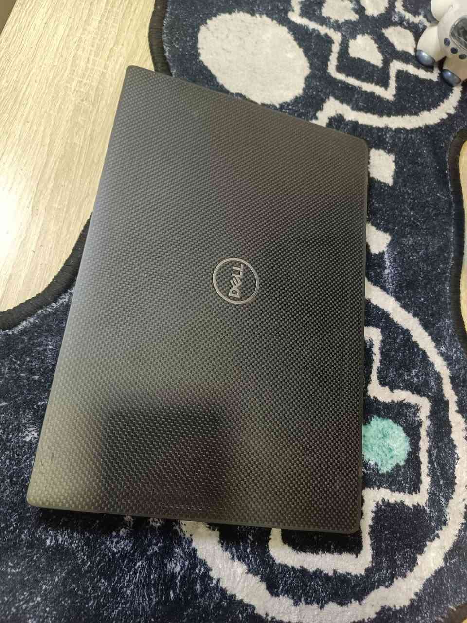 وصلتني لابتوب Dell Latitude 7400 تدعم اللمس وبصمة الإصبع شباب 😍
فئة السبعة آلاف الاحترافية (تصميم أنيق ووزن خفيف 14.0 بوصة)
المواصفات:
المعالج: Core i7 الجيل الثامن
الرام: 8GB (قابل للتطوير)
الخزن: 256GB ssd فائق السرعة
الشاشة: FHD 60Hz تدعم اللمس.
مع اضاءة كيبورد RGB.
وخاصية ال NFC.
💻 لابتوب مثالي للمبرمجين، الطلاب، والأعمال المكتبية والتجارية السريعة.
كل هذا بسعر 299 ألف دينار فقط 😍
🚚 يوجد توصيل لكل محافظات العراق.


**إذا كنت صاحب هذا الإعلان وتريد حذفه لأي سبب، رجاءا أرسل رسالة إلى الدعم الفني**