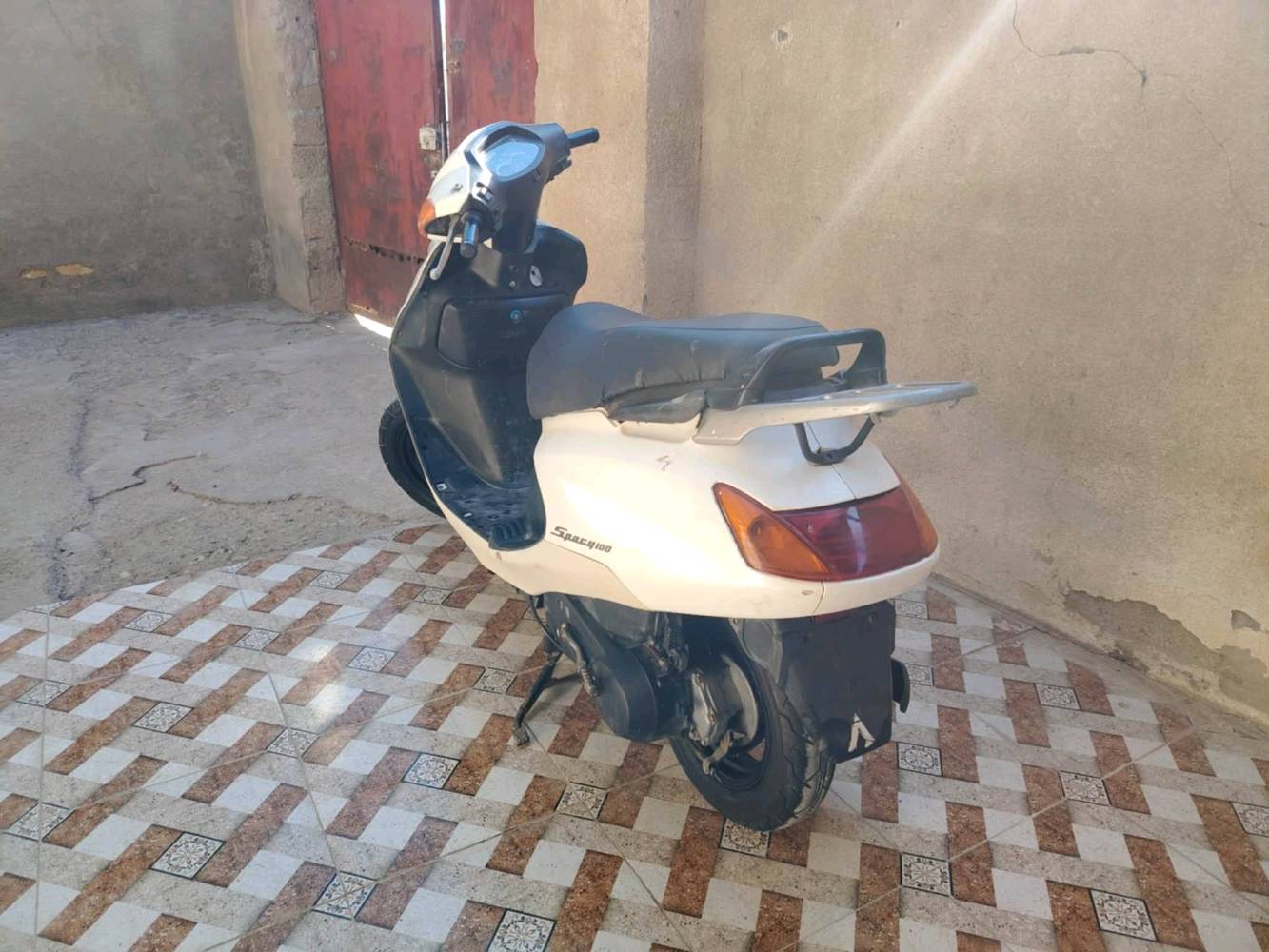 سبيسي ياباني مفتوحه رايمر نعومه فول نقص فقط باتري شلعه ومعدل دراجه خير من الله 