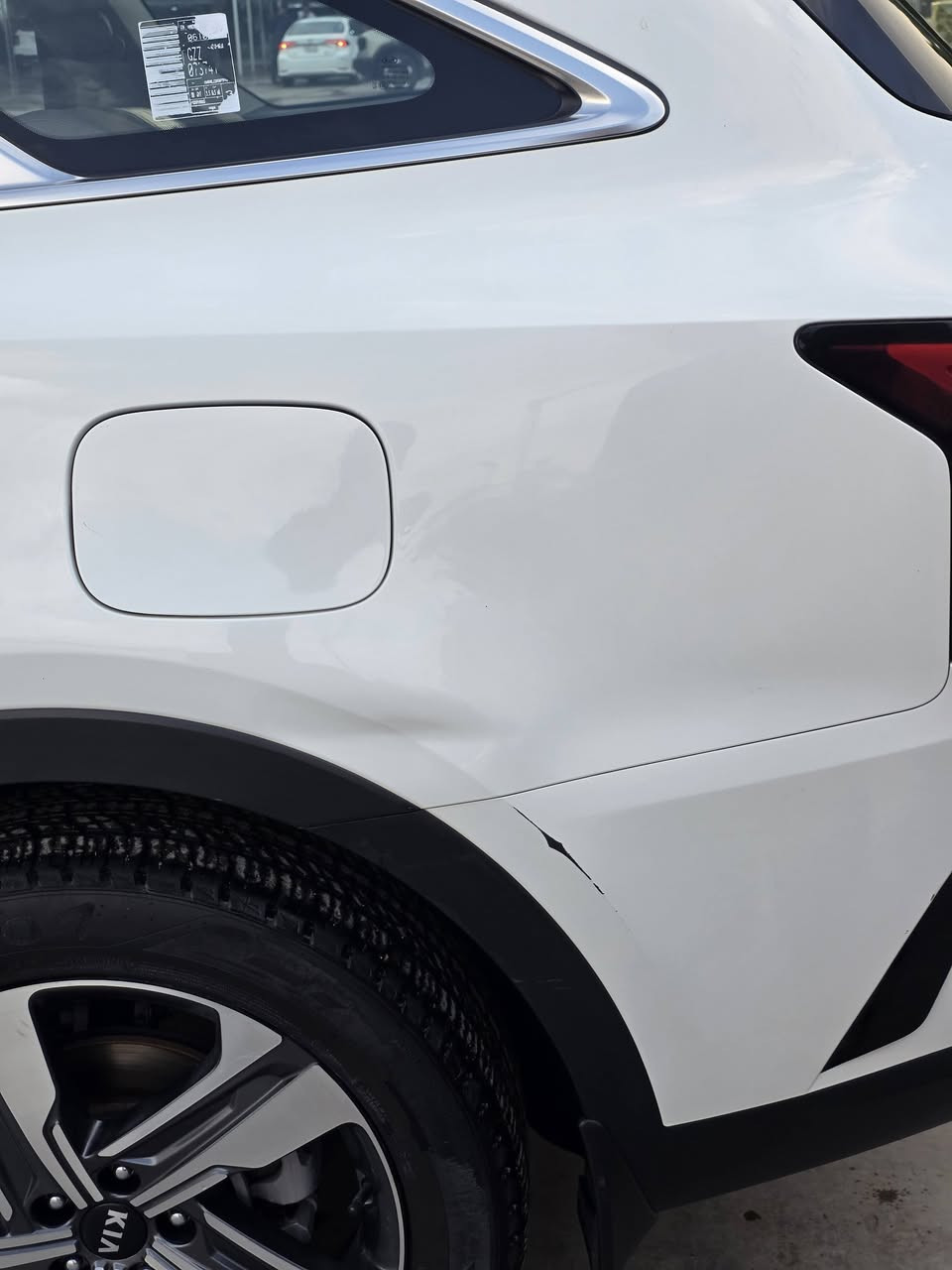 السلام عليكم اخواني
سيارة كيا سورينتو للبيع

🔹 التفاصيل:

▪️ الموديل: 2021 (خليجي)

▪️ كفالة عامة من أي ضرر ما عدا رصعه موجوده بالصور

▪️ سعة المحرك: 6 سلندر

▪️ الممشى: 71 ألف

▪️ رقم بغداد (تحويل مباشر)

📍 الموقع: كوت / مركز المدينة

💰 السعر: 275 وقابل للتفاوض

📞 للتواصل: ***********
