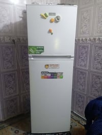 ثلاجه • نظيفه جدا • حله المركز