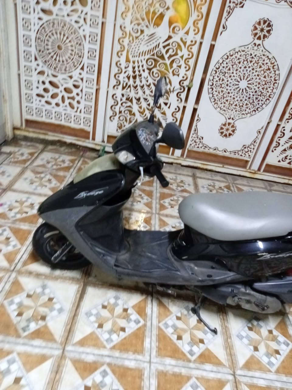 لسلام عليكم بريز كابريتر شارلي 3اشهر من منزله من الرمبه العنوان بغداد الدوره السعر مليون 100قفل شراي لاتعبني واتعبك وهاي صور كدامكم برغي واحد ممفتوح تريد تاخذه لمصلح اجيبه وياك سلف هندر شغال لايتات اشاره كلهن شغالات


**إذا كنت صاحب هذا الإعلان وتريد حذفه لأي سبب، رجاءا أرسل رسالة إلى الدعم الفني**